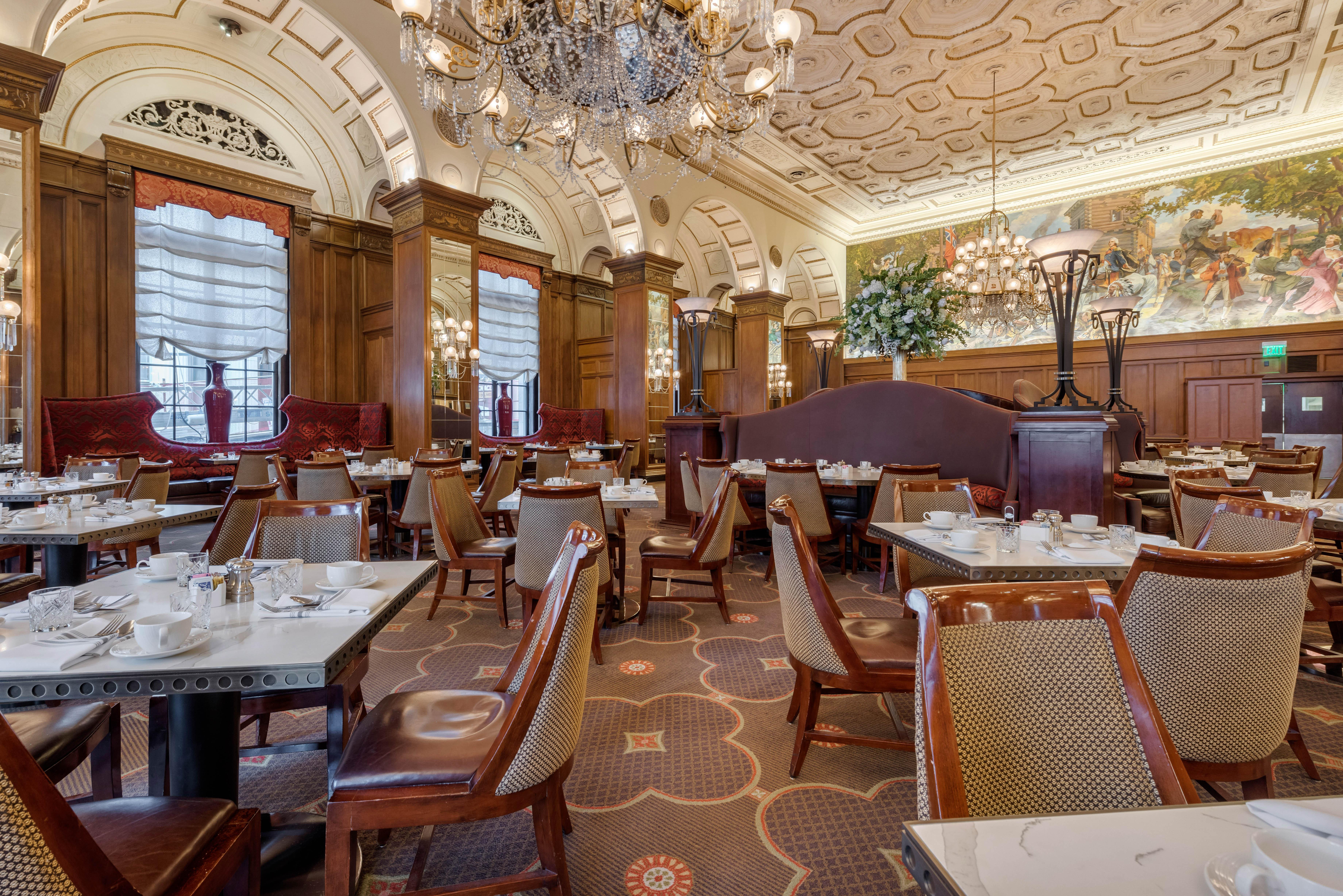 Omni William Penn Hotel 4*