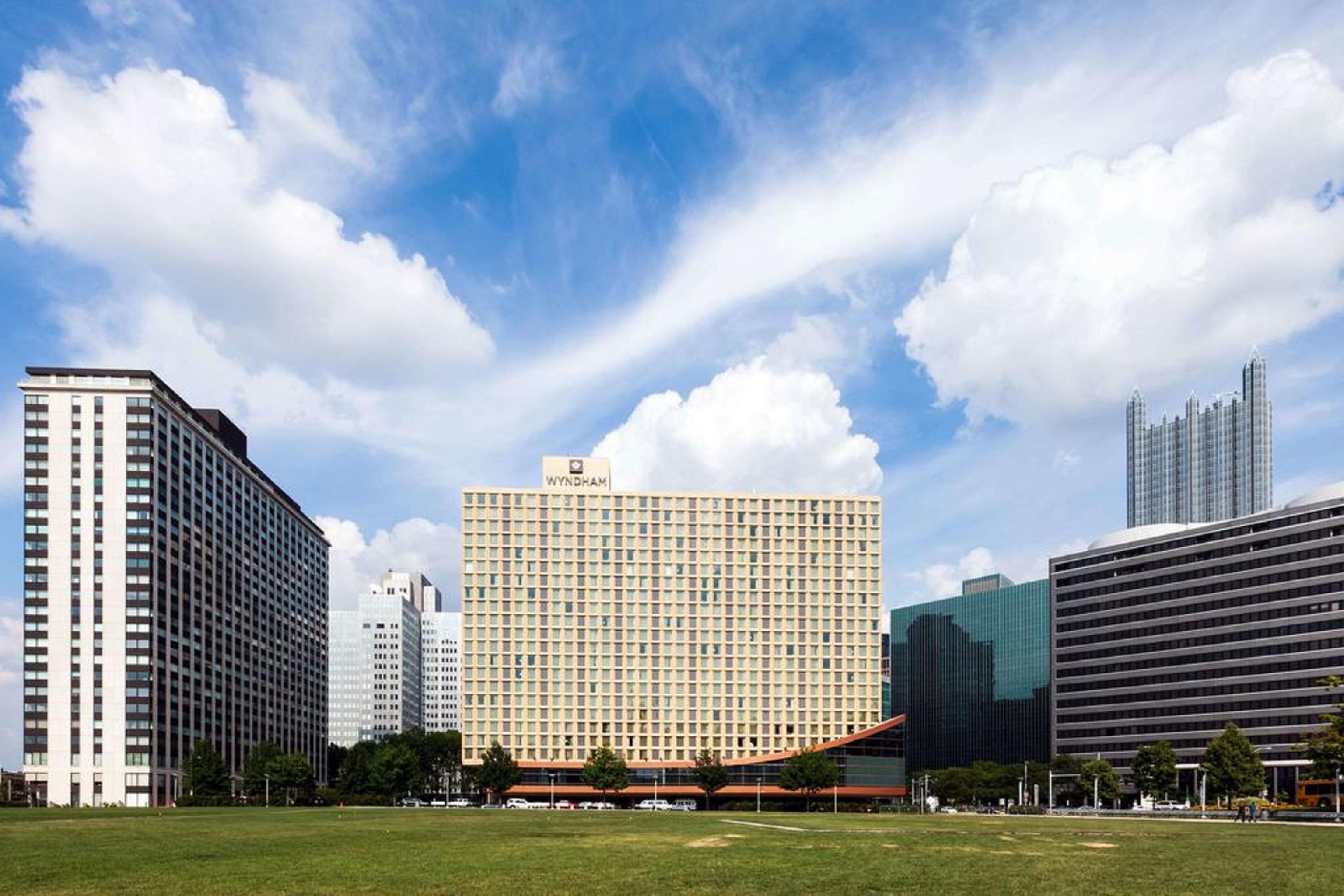 Wyndham Grand 4*