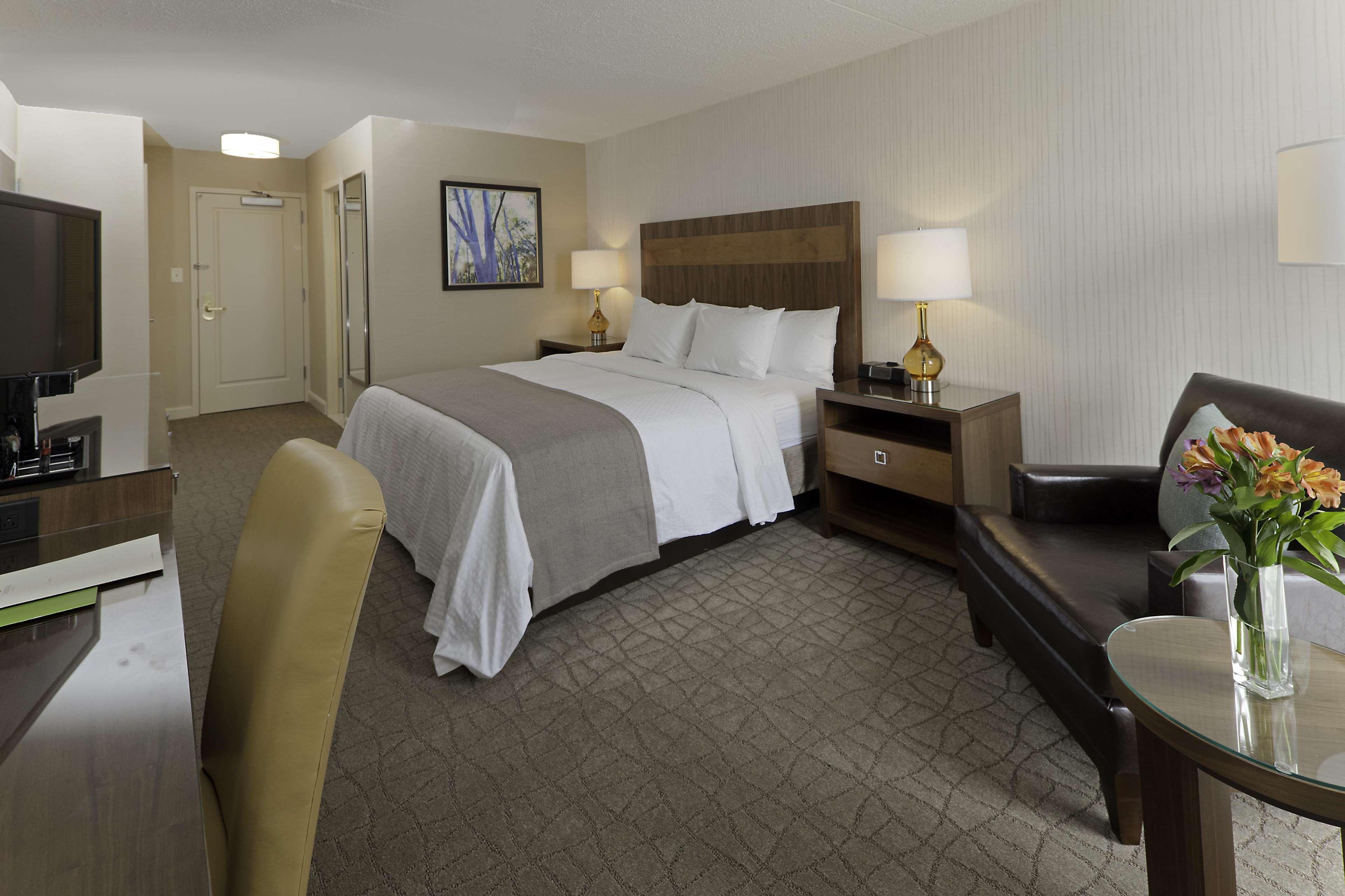 Doubletree By Hilton Pittsburgh-green Tree