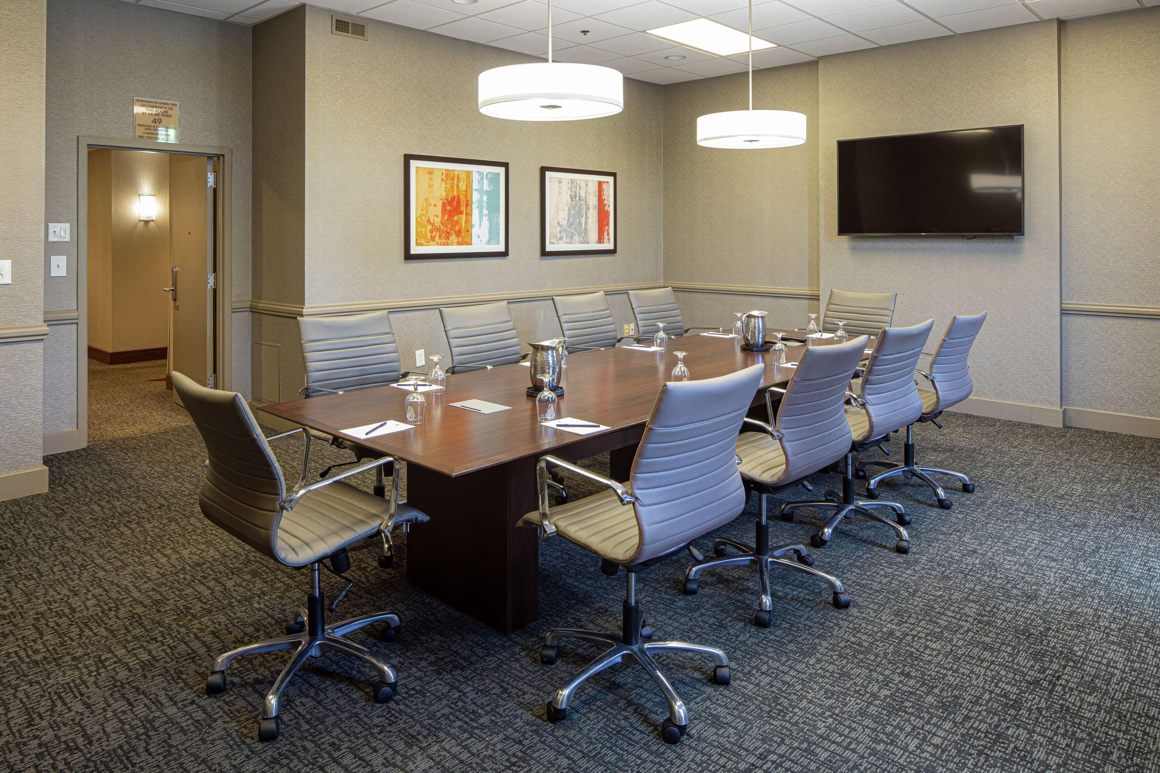 Doubletree By Hilton Pittsburgh-green Tree 4* Pittsburgh