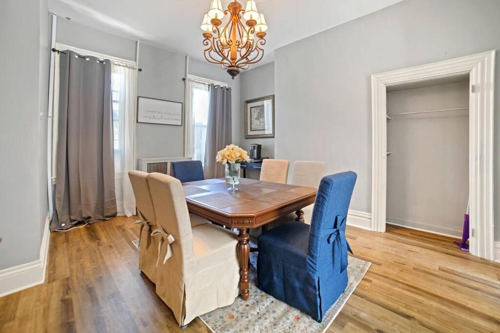 Holiday home Historical 3 Bedroom In The Heart Of The *