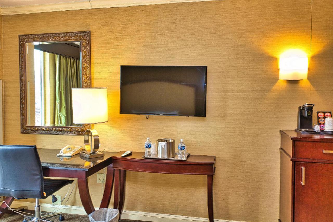 Wyndham Grand 4* Pittsburgh