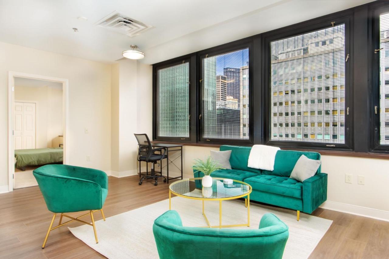 Apartment Luxe Views Prime Location 24-7 Parking Gym Lounge Pittsburgh