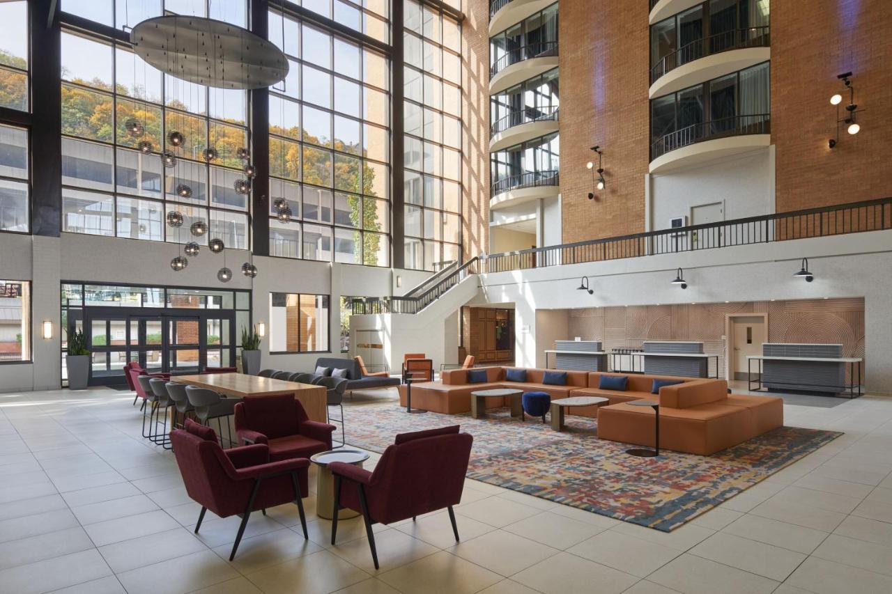 Hotel Sheraton At Station Square
