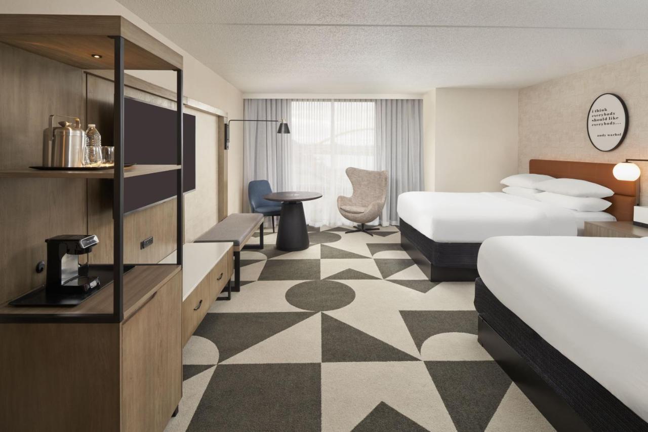 Sheraton At Station Square Hotel Pittsburgh