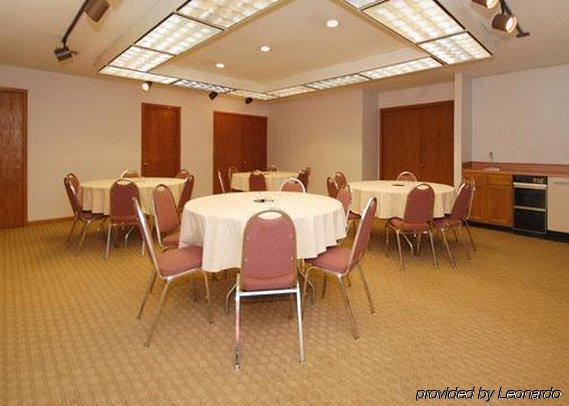 Hotel Quality Pittsburgh Crafton