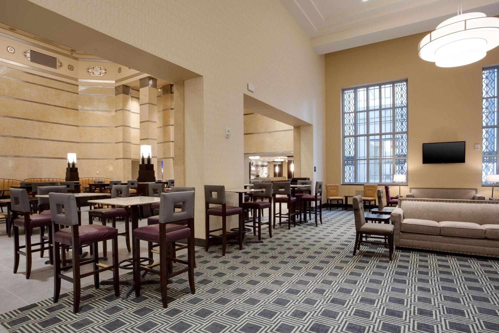 Drury Plaza Downtown Hotel Pittsburgh