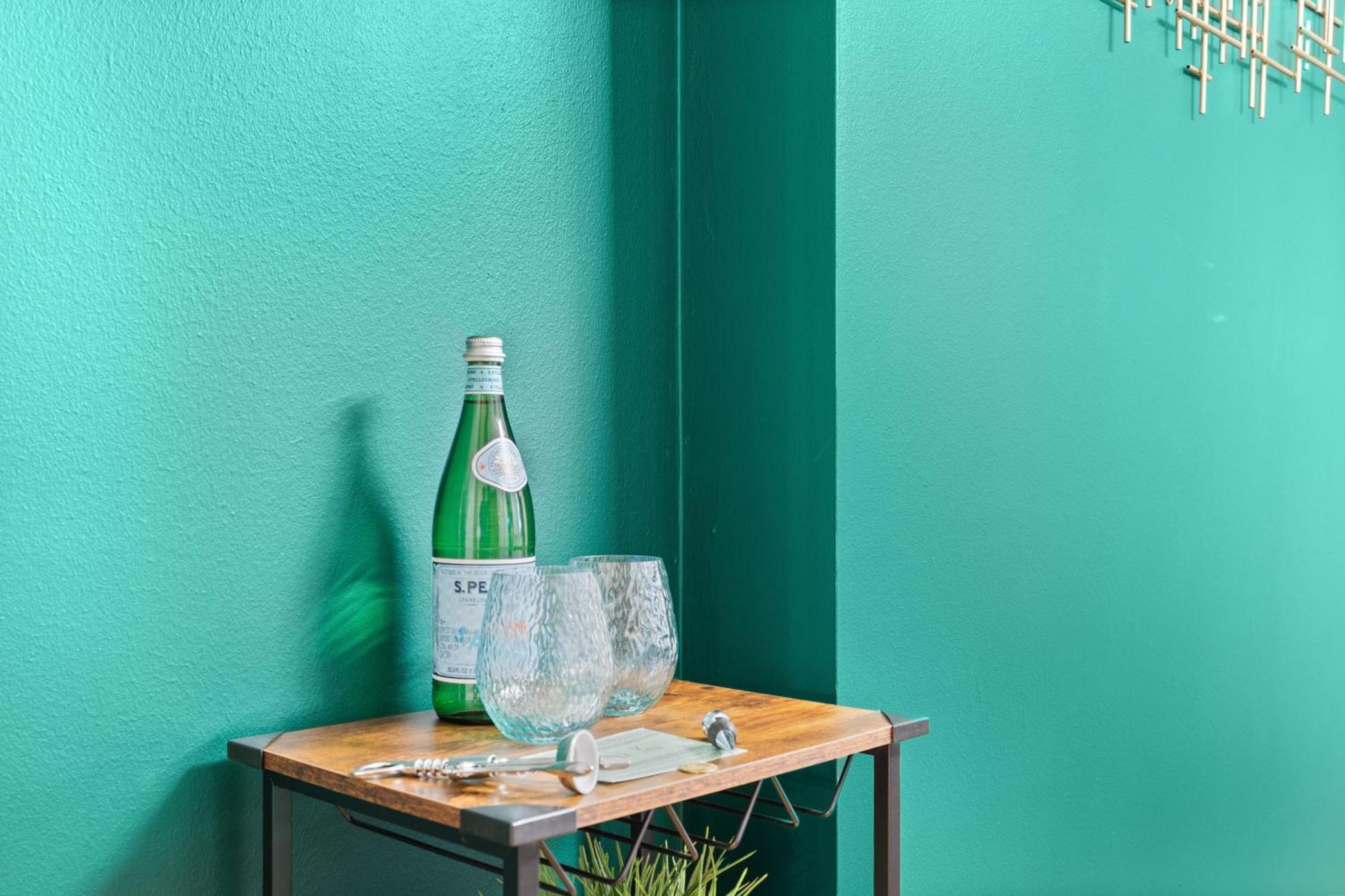 Northside Newly Remodeled Apartment