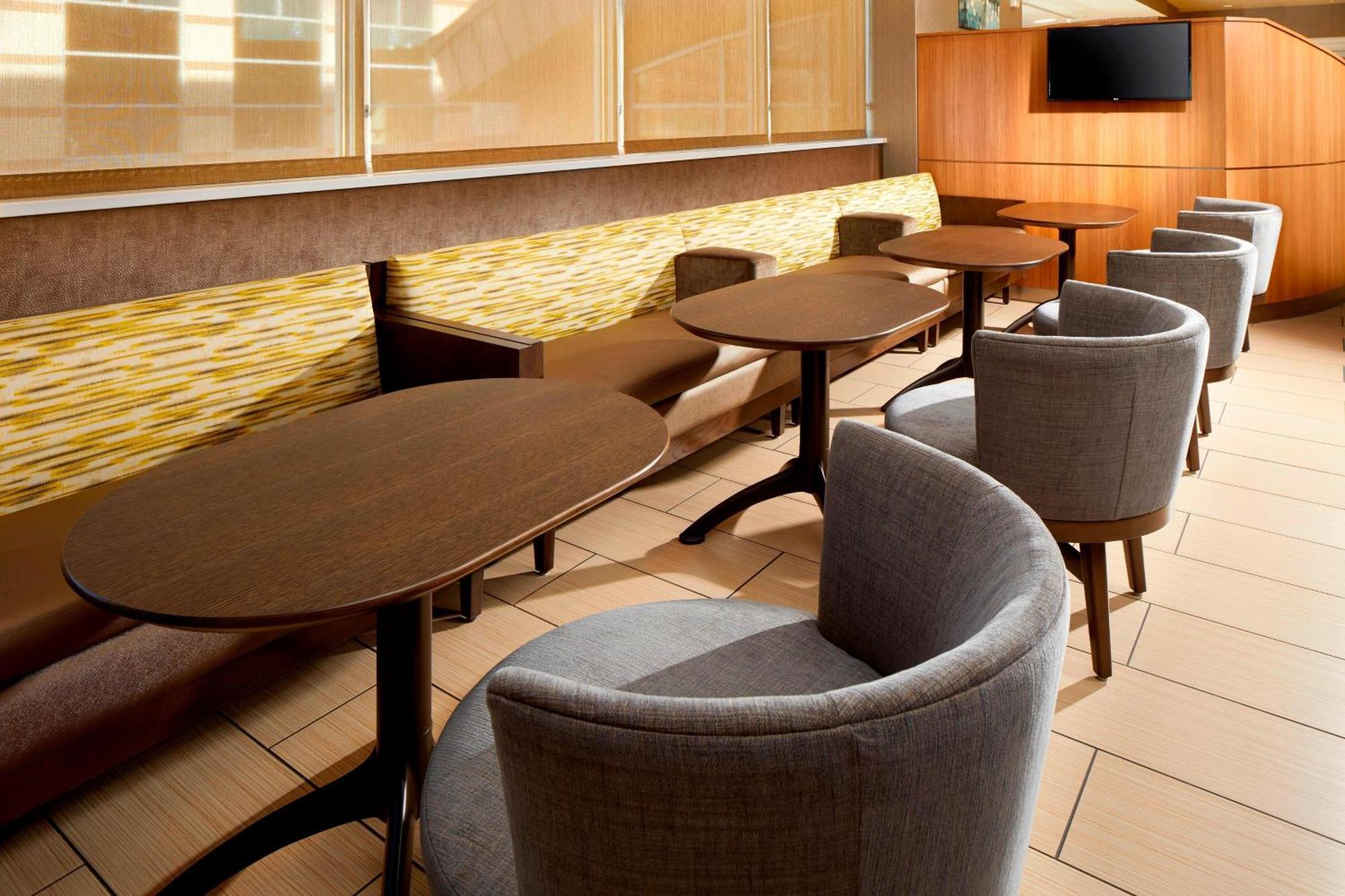 Hotel Springhill By Marriott Bakery Square