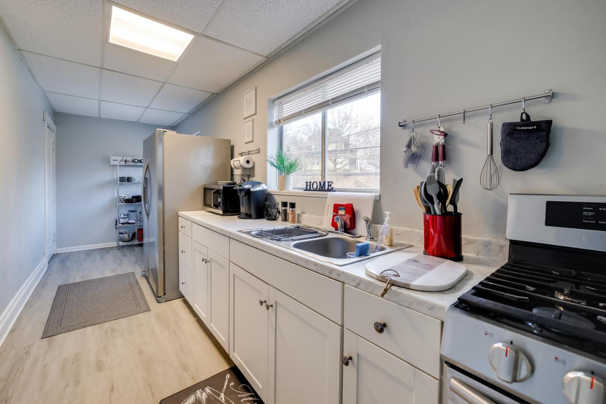 Apartment Convenient 5 Mi To Downtown! Pittsburgh