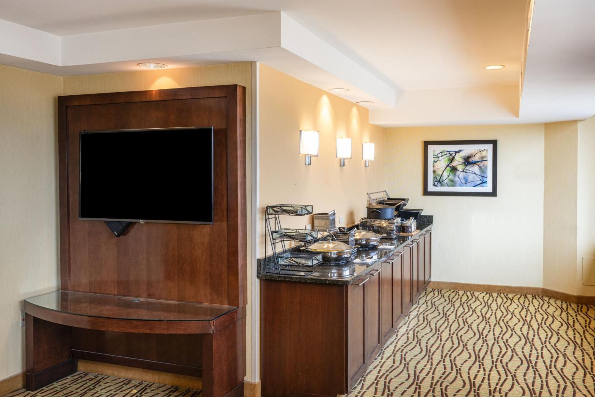 Hotel Marriott Center 4*