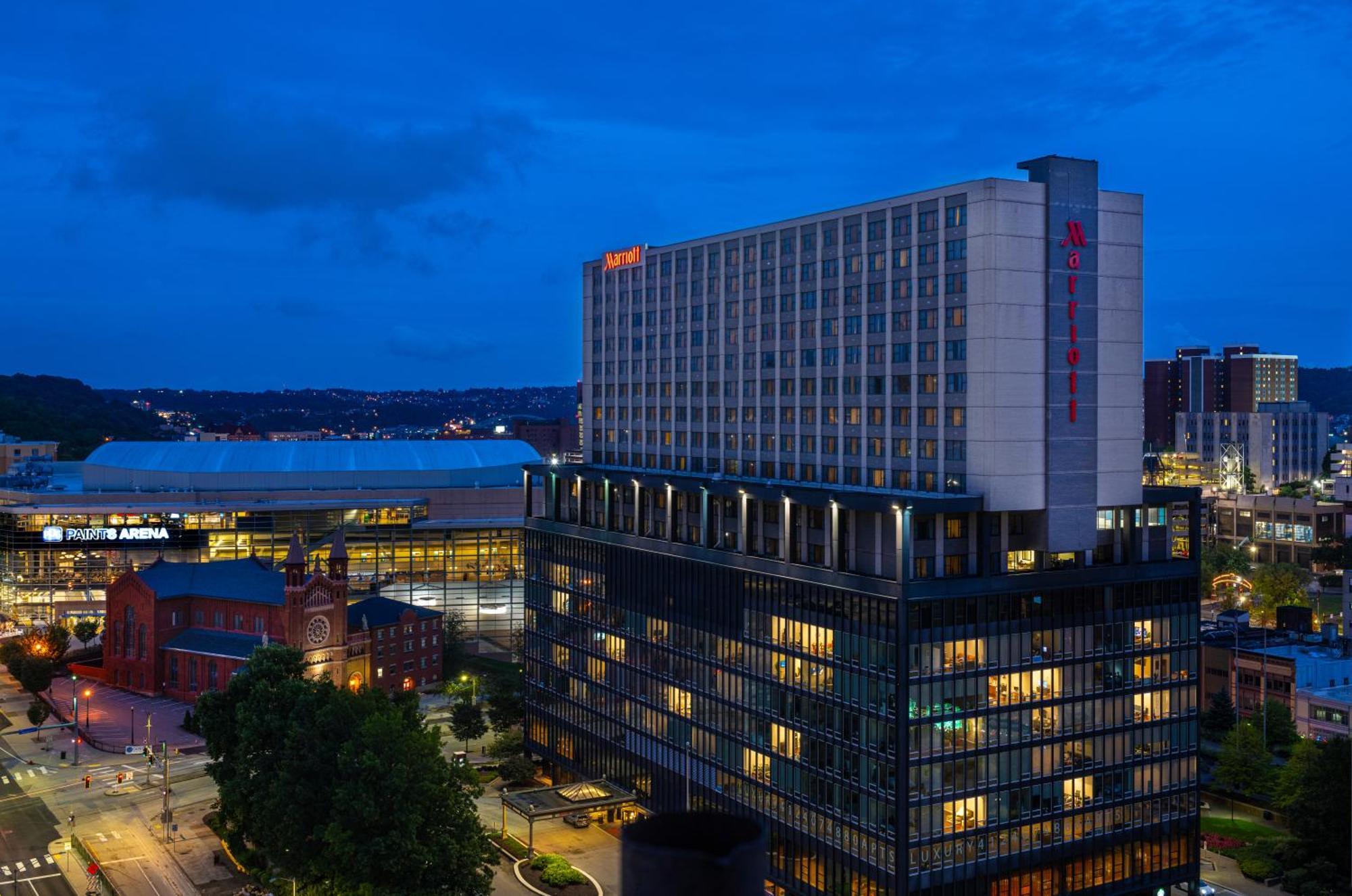 Marriott Center Hotel