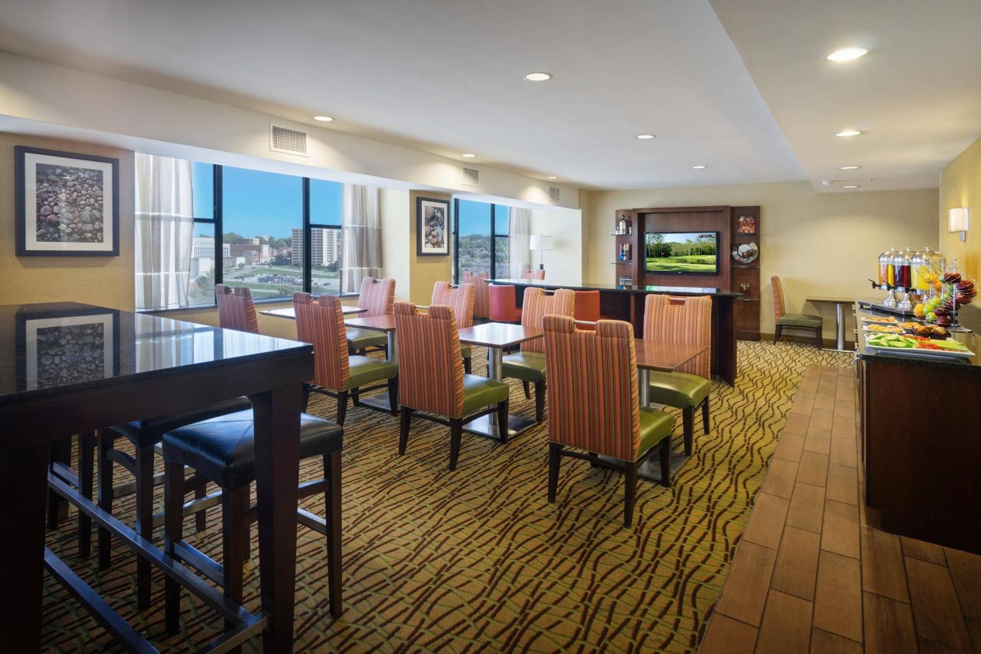 Hotel Marriott Center 4*
