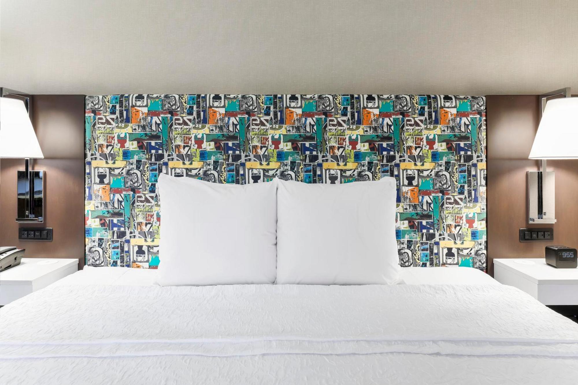 Hotel Hampton & Downtown Pittsburgh