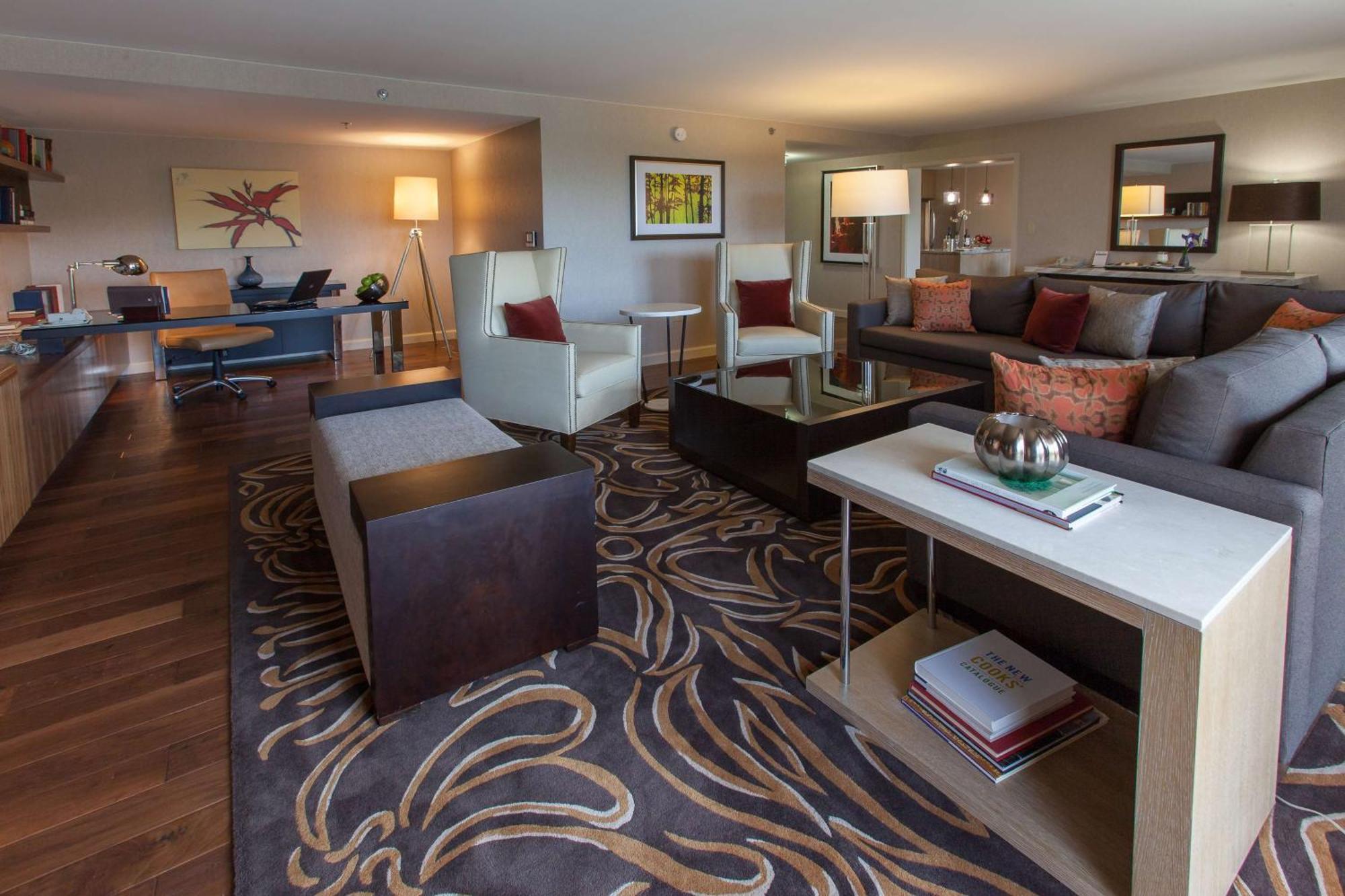 Doubletree By Hilton Pittsburgh-green Tree 4*