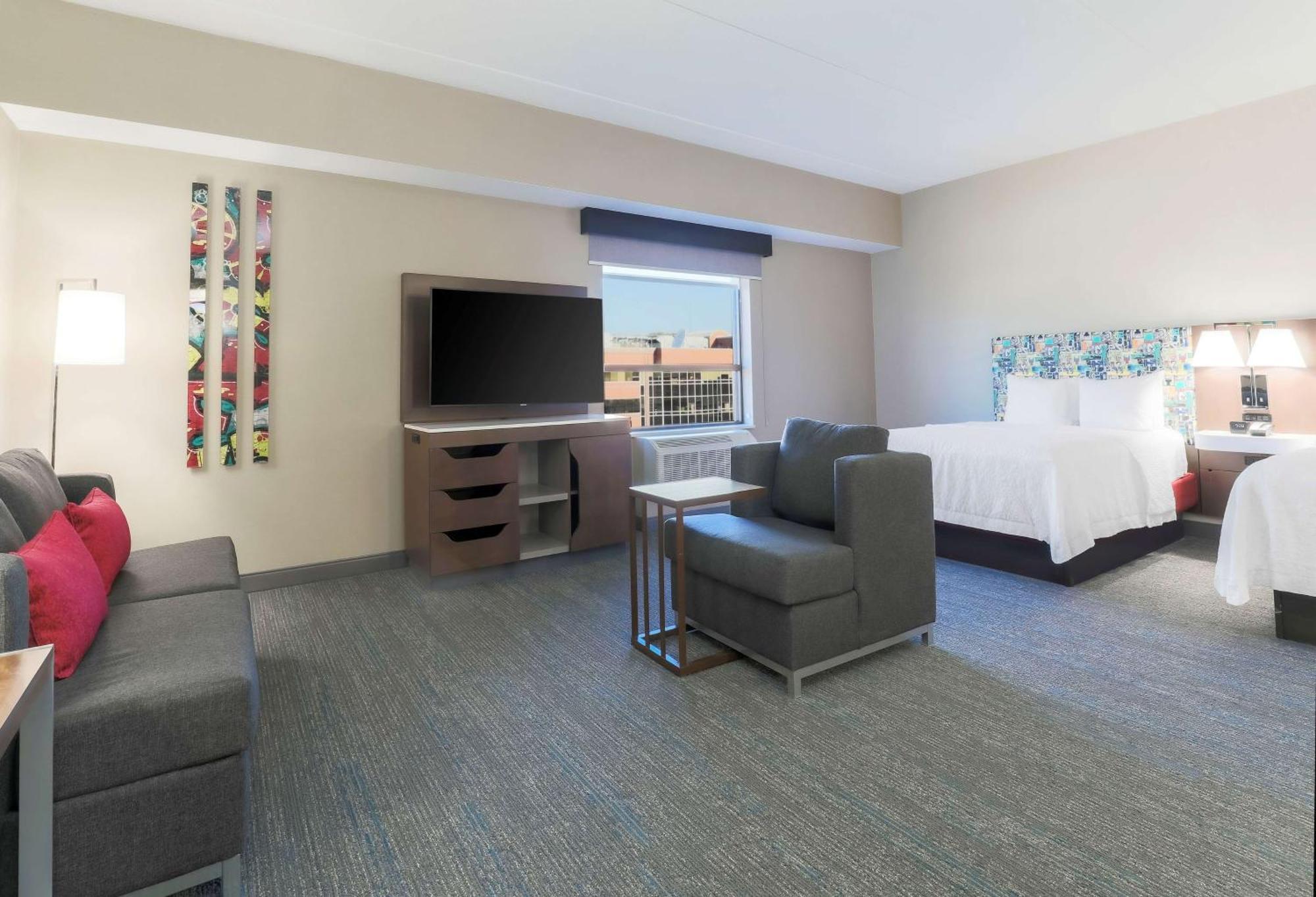 Hotel Hampton & Downtown