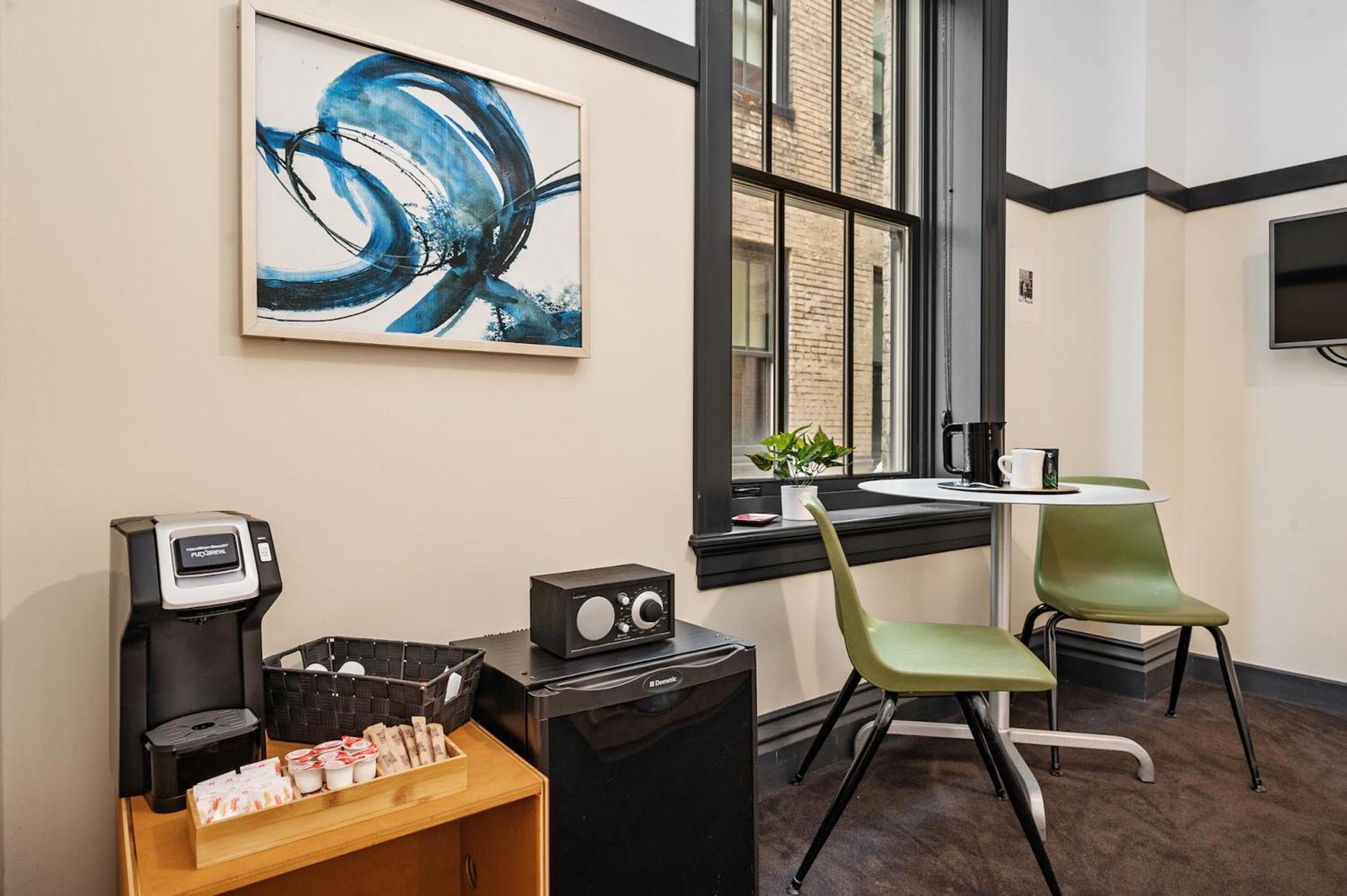 Hotel The Maverick By Kasa
