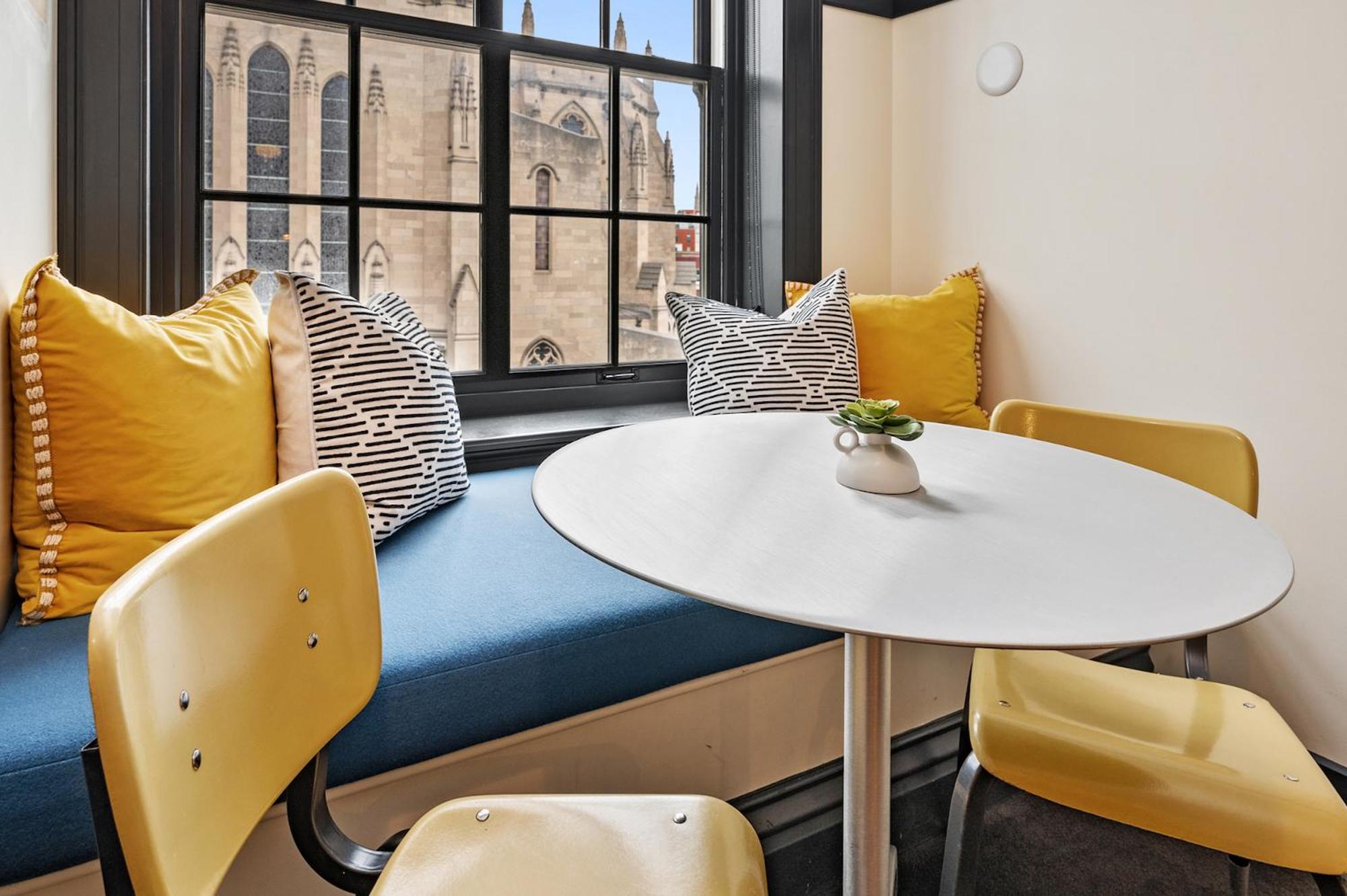 Hotel The Maverick By Kasa