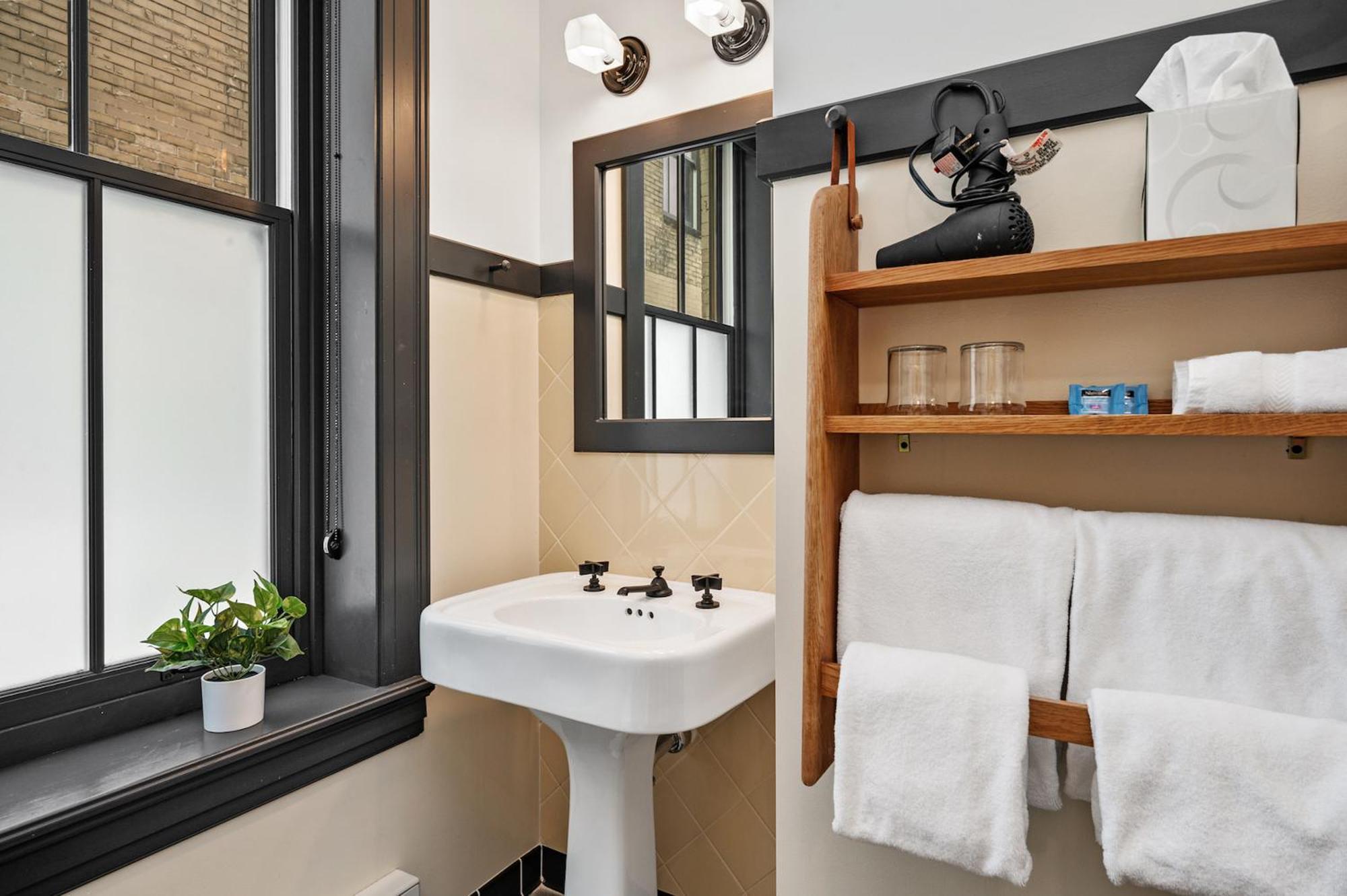 The Maverick By Kasa 4* Pittsburgh