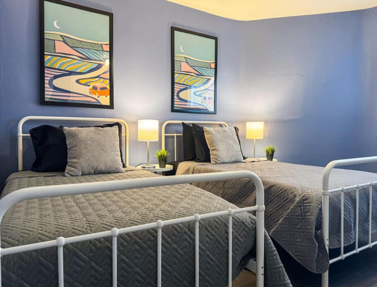 Apartment Sleeps 6 Homey 2 Bedroom With 5 Beds And Wifi *