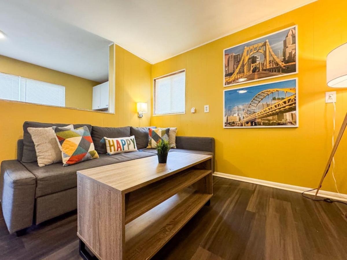 Sleeps 6 Homey 2 Bedroom With 5 Beds And Wifi Apartment Pittsburgh