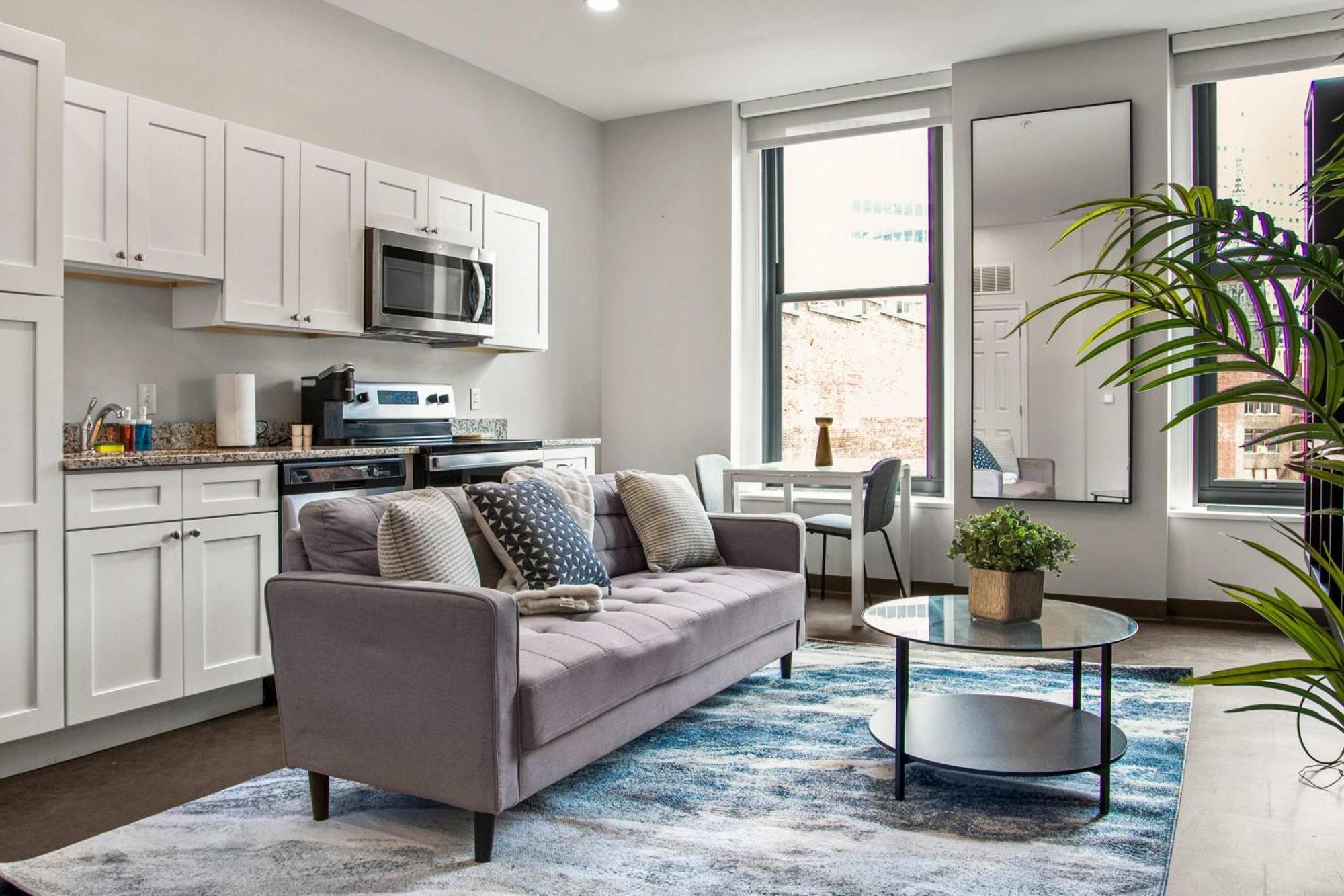 Cozysuites Stunning 1br In Downtown Pitts #28 Apartment