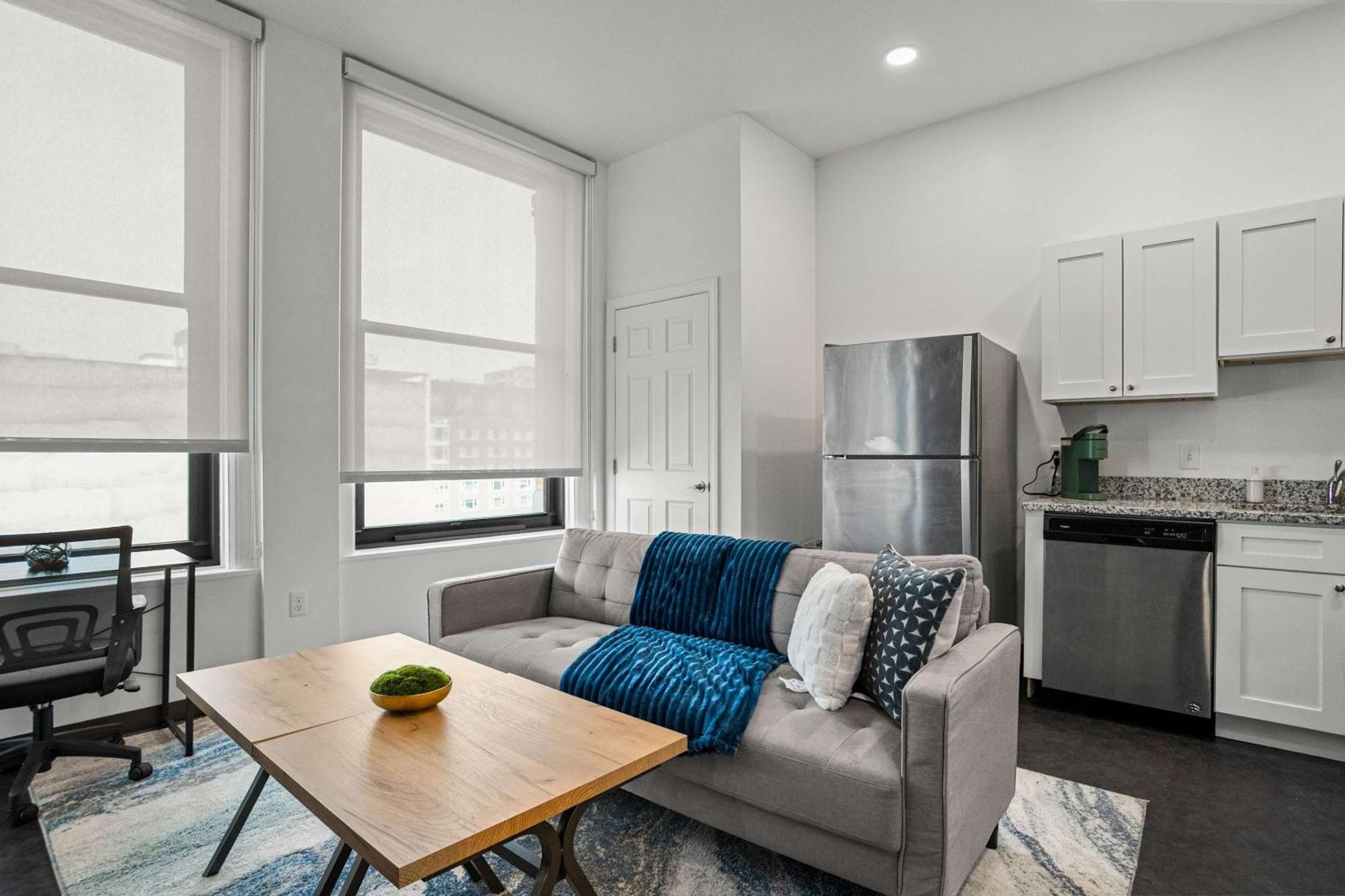 Apartment Cozysuites Stunning 1br In Downtown Pitts #15 *