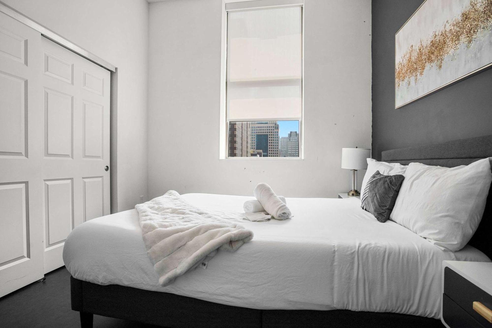 Cozysuites Modern 1br In Downtown Pitts 12 Apartment
