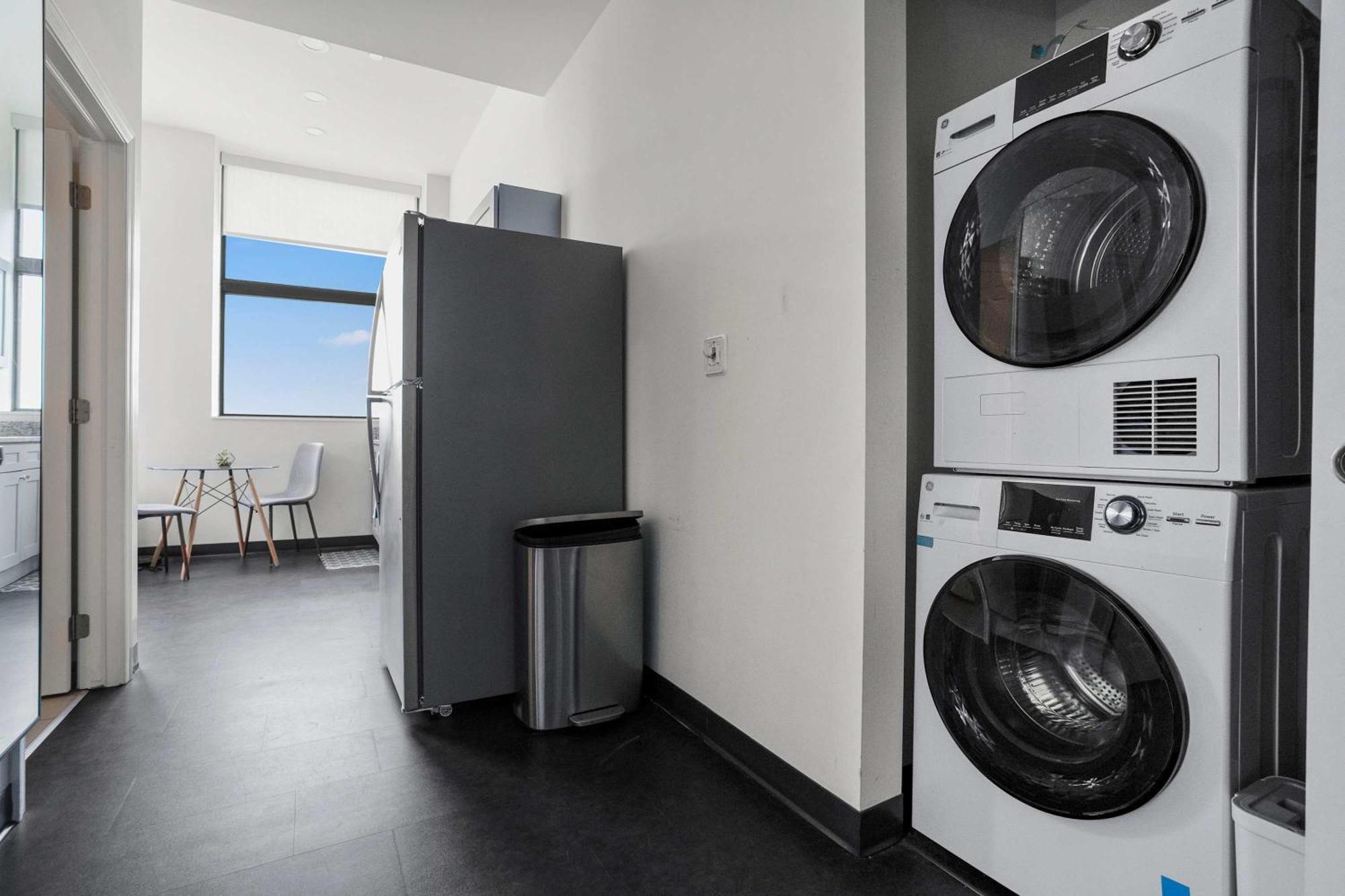 Apartment Cozysuites Modern 1br In Downtown Pitts 12 *