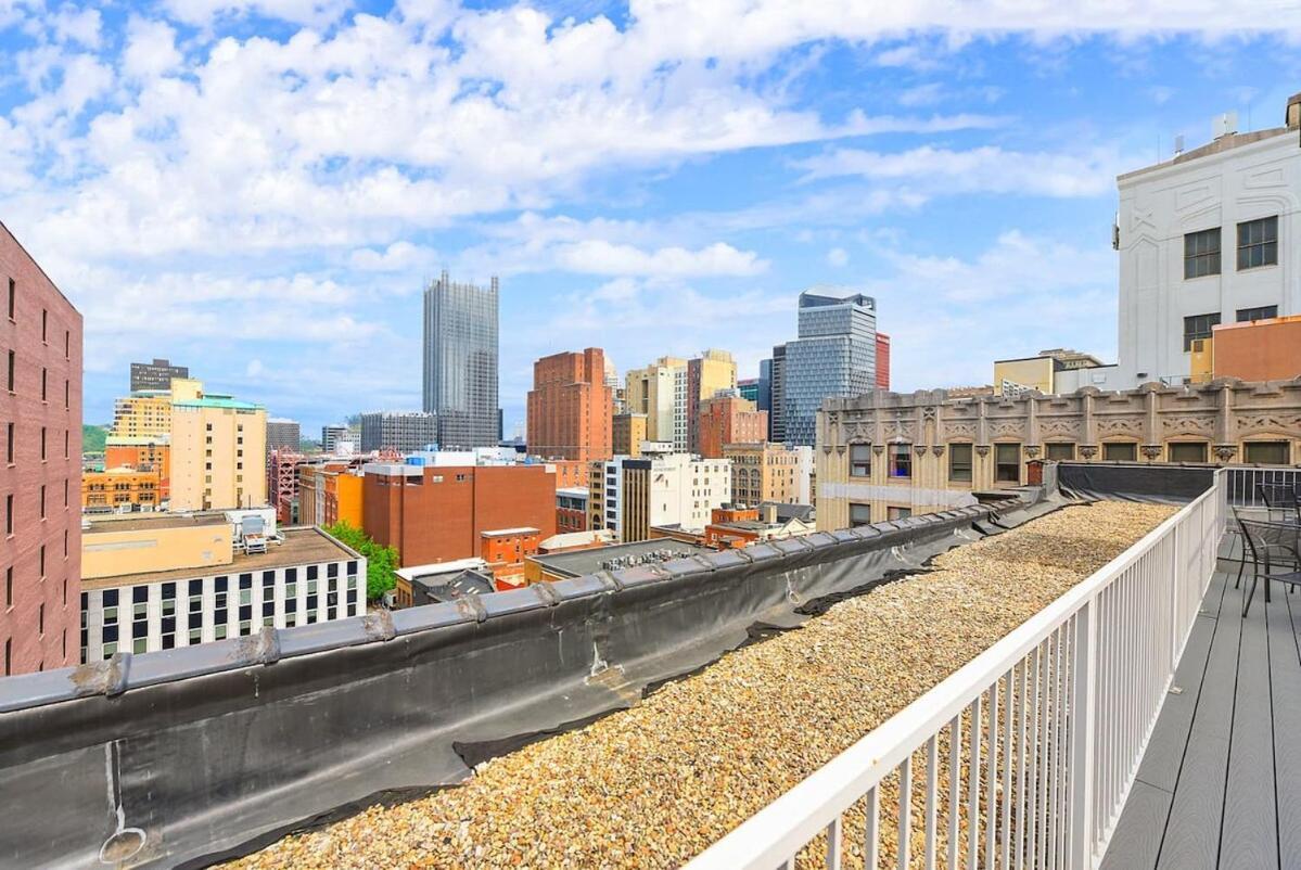Modern Downtown Loft Near Pnc Park * Pittsburgh