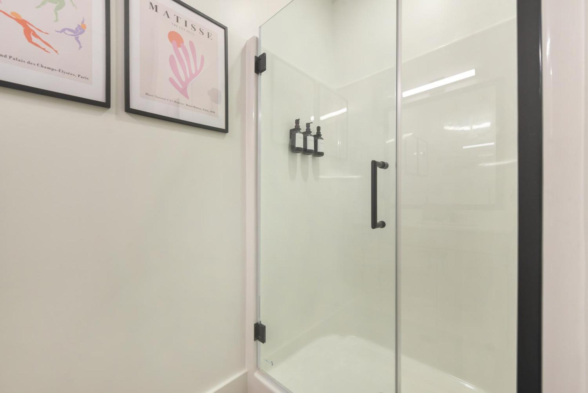 Apartamento Lux King Bed Free Parking Pitt Cmu *