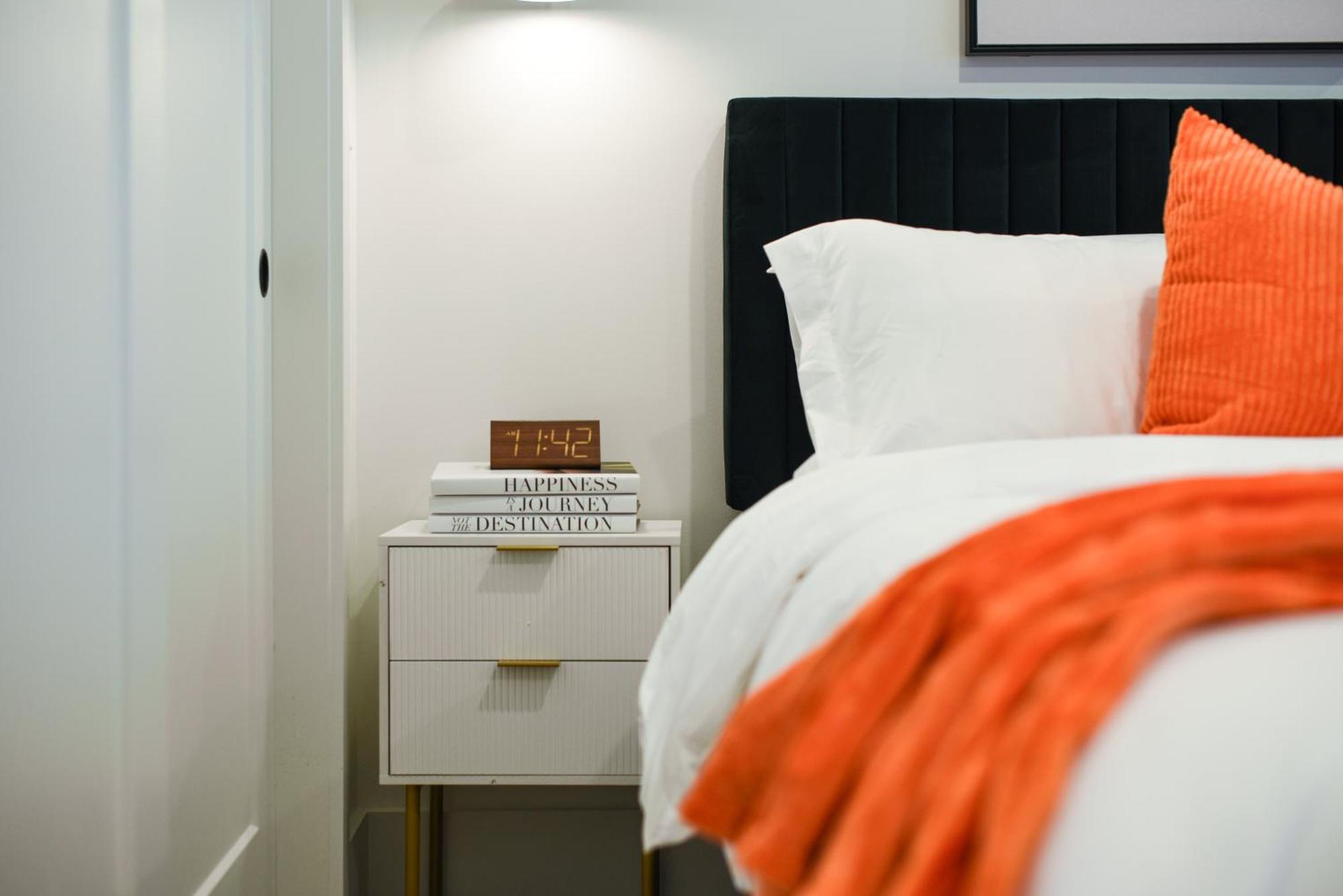 Apartamento Lux King Bed Free Parking Pitt Cmu