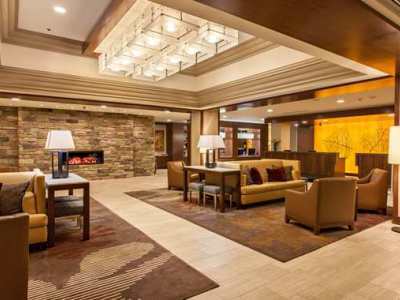 Hotel Doubletree By Hilton Pittsburgh-green Tree