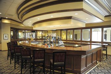 Doubletree By Hilton Pittsburgh-green Tree