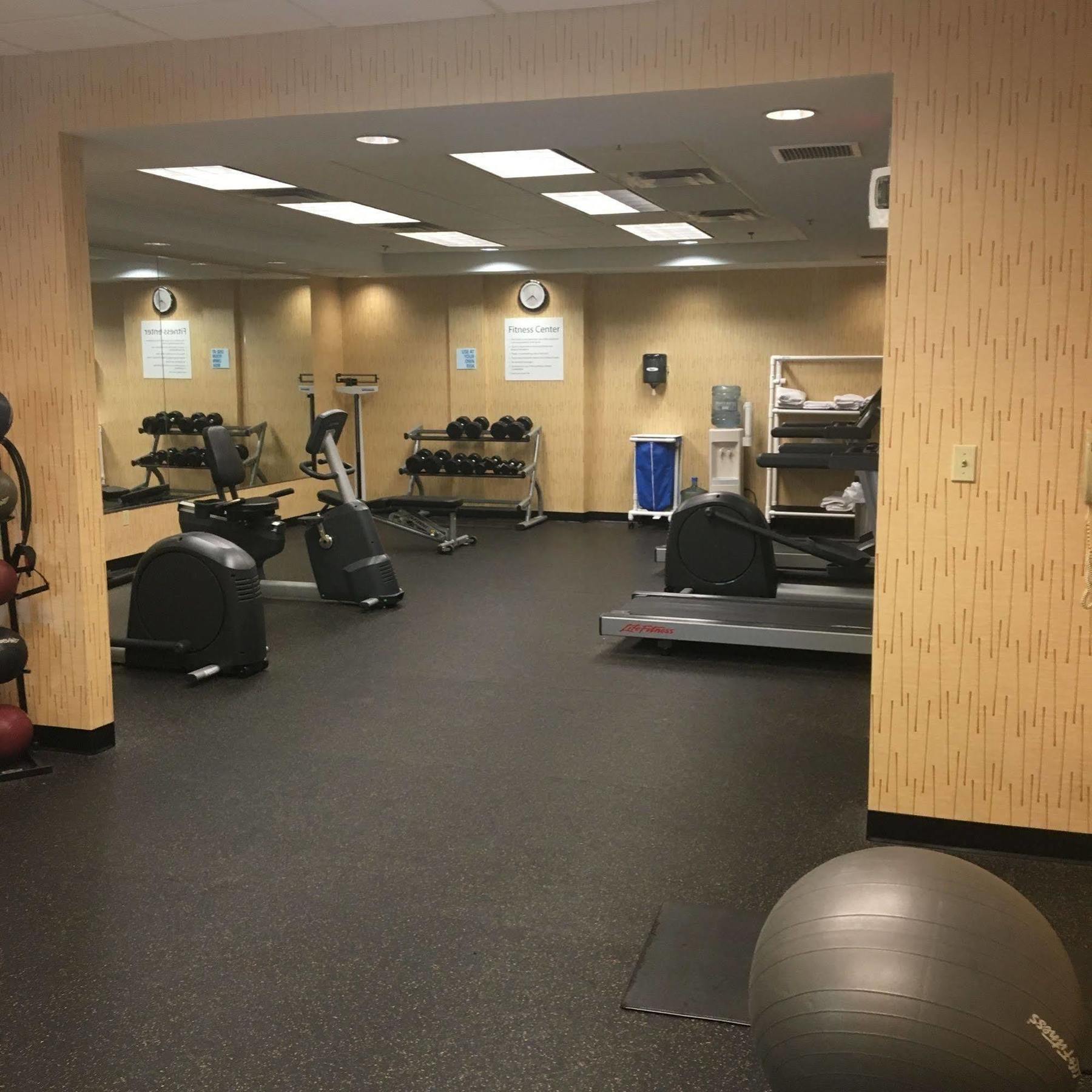 Express & Pittsburgh-south Side By Ihg Hotel Pittsburgh