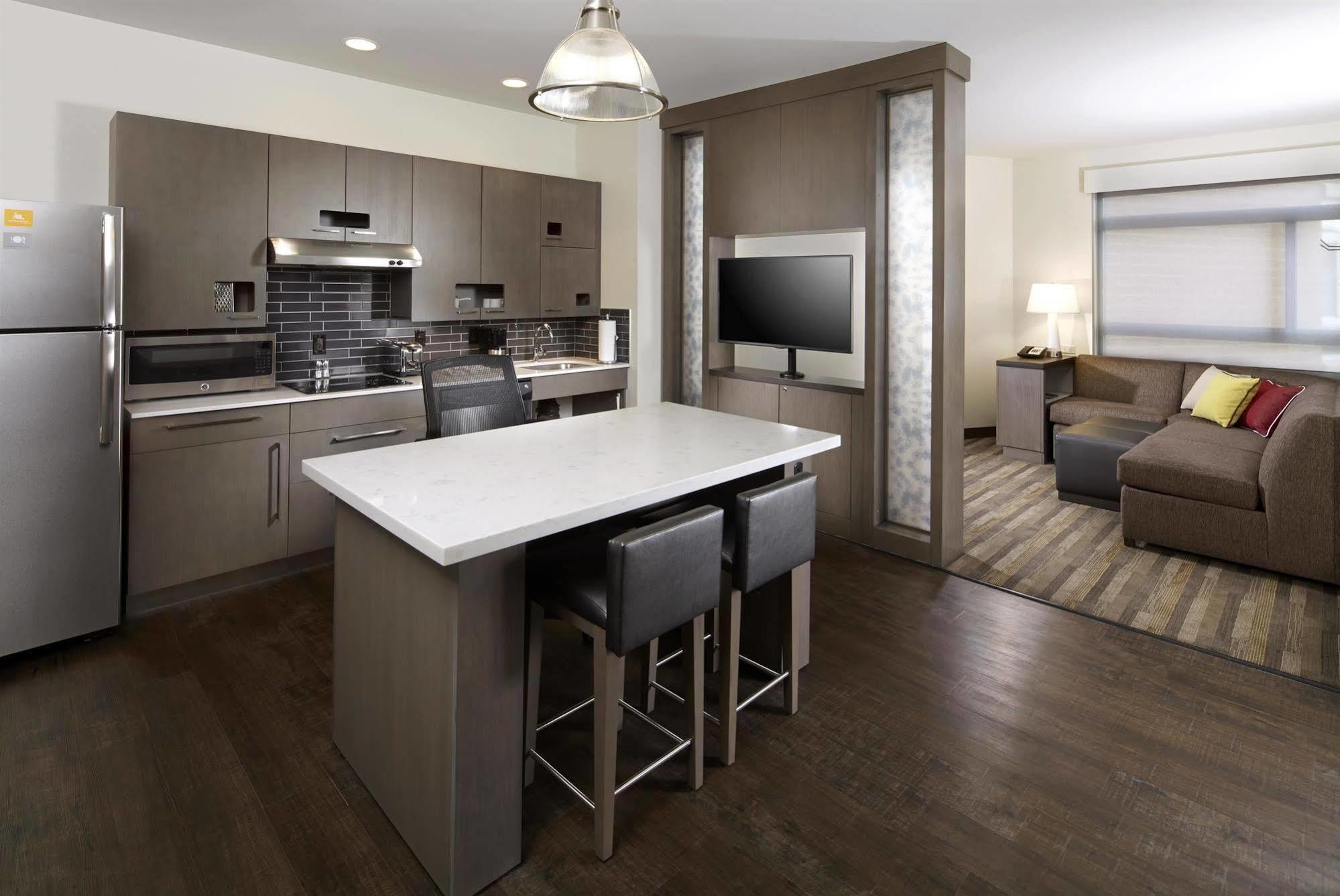 Hyatt House Bloomfield Shadyside Hotel Pittsburgh