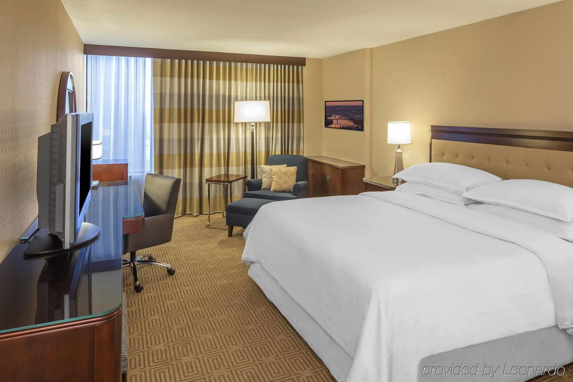 Sheraton At Station Square Pittsburgh