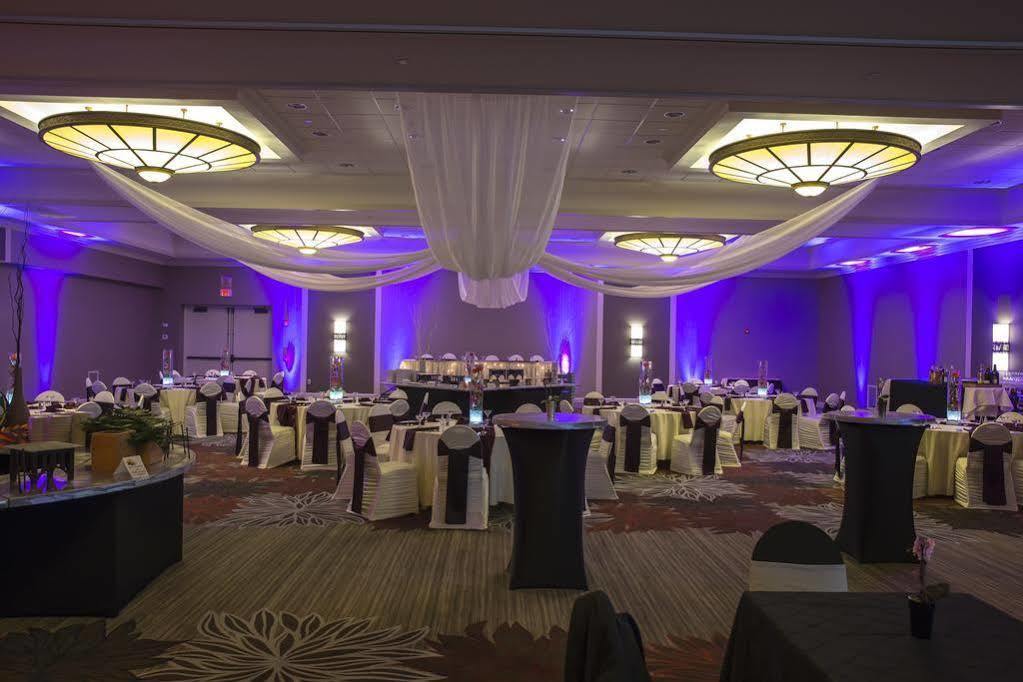Doubletree By Hilton Pittsburgh-green Tree Hotel 4*