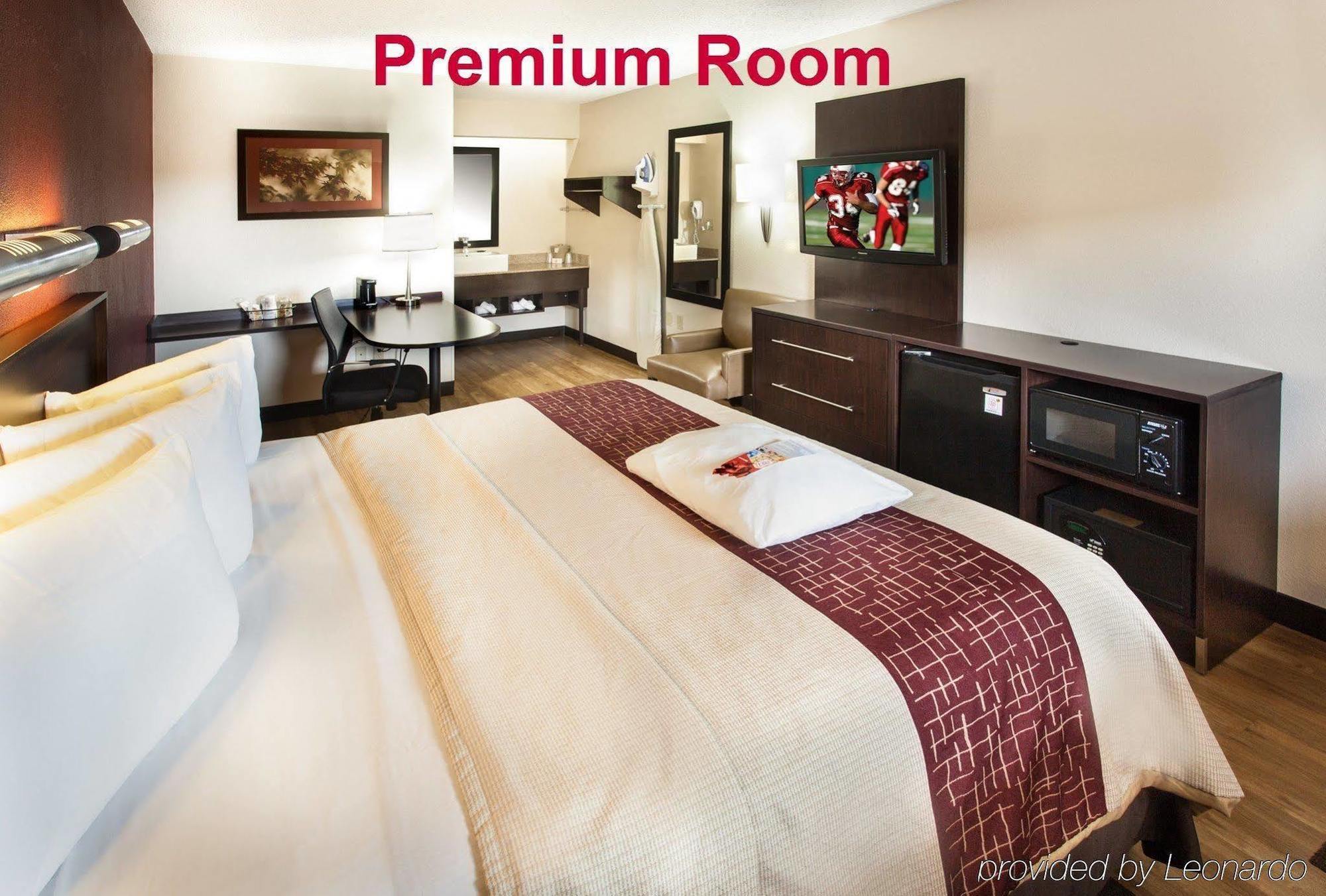 Red Roof Plus+ South - Airport 3* Pittsburgh