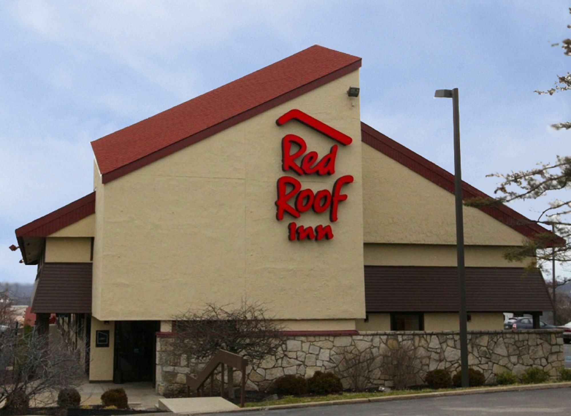 Hotel Red Roof Plus+ South - Airport Pittsburgh